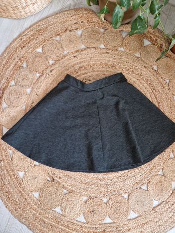 Jupe trapèze gris foncé taille élastique New Yorker🪐 Taille S🪐