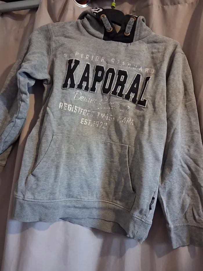 Pull kaporal taille 12ans