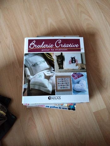 Classeur broderie