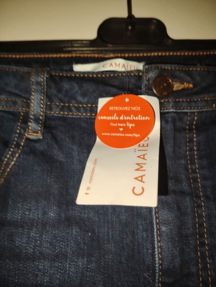 Short en jean camaïeu taille 42 - photo numéro 3