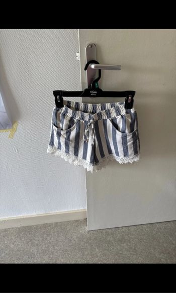 Short femme