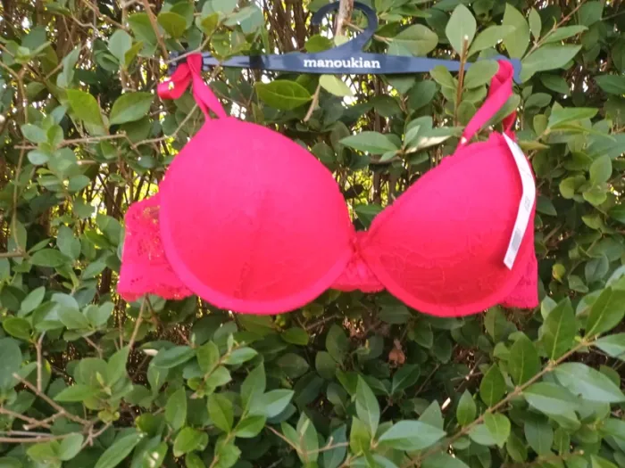 Soutien gorge rouge