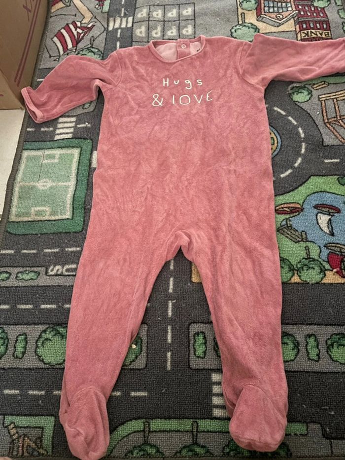 Pyjama - photo numéro 2