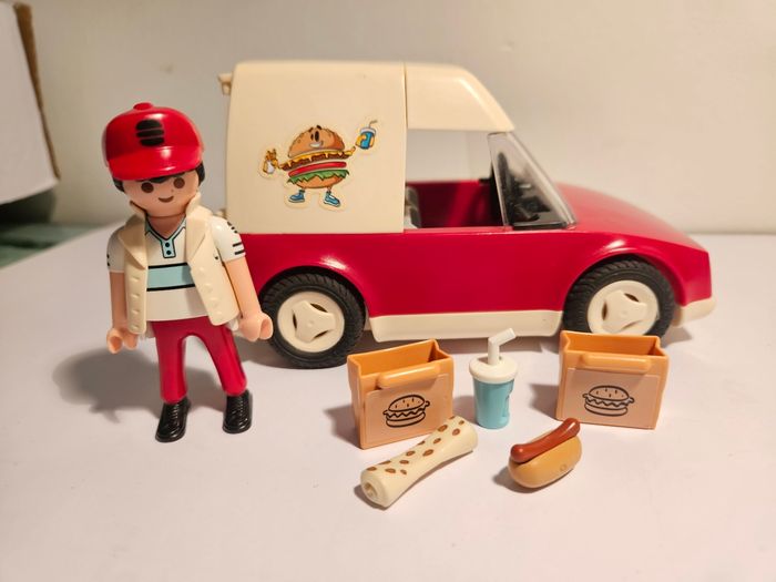 Playmobil 9860 Livreur avec voiture