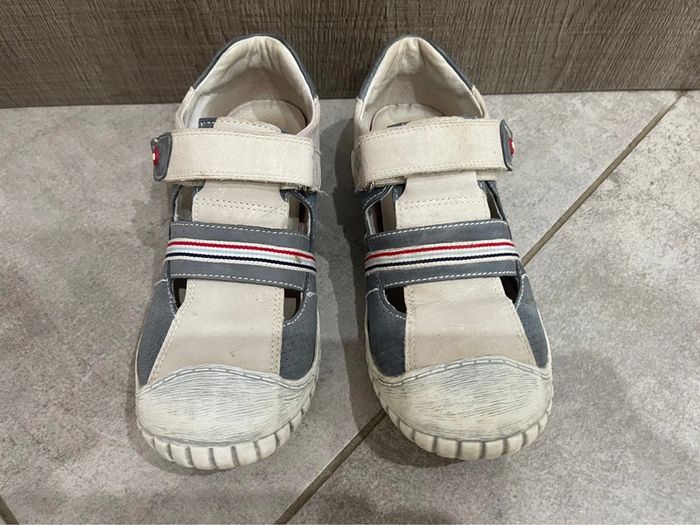 Chaussures ouvertes en cuir - Garvalin - 32