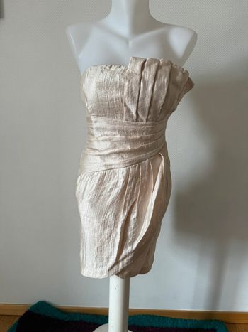 Robe bustier doré en très bon état taille 34 H&M