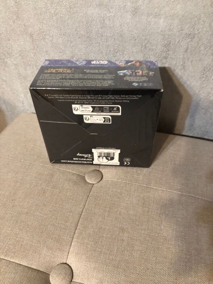 Display Star Wars Unlimited Ombres de la Galaxie Boite de 24 boosters FR - photo numéro 2