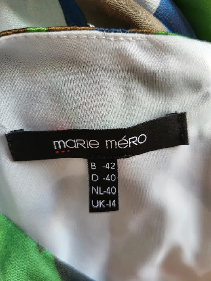 Magnifique robe satinée neuve Marie Méro - photo numéro 15