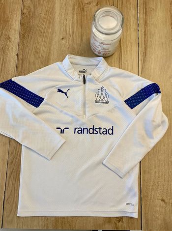 Haut d’entraînement enfant OM taille 9/10 ans valeur 60€