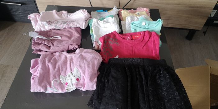 Lot 6 mois fille