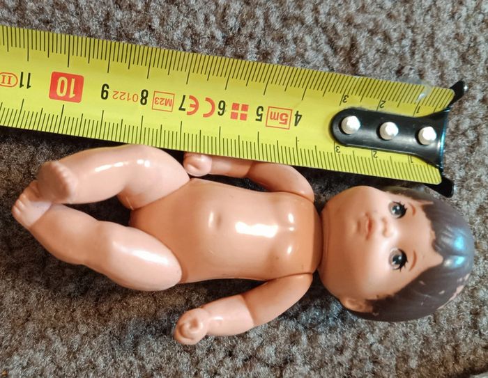 Bébé petite Barbie - photo numéro 3