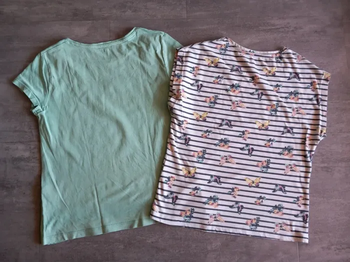 Lot de 2 tee-shirts fille 10 ans. - photo numéro 2