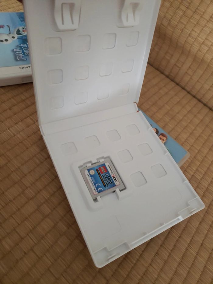 Lot de 3 jeux DS : sims, lego, olaf - photo numéro 4