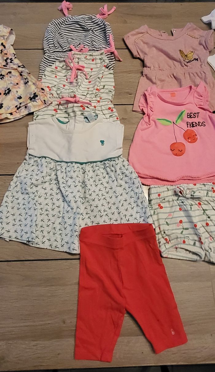 Lot 6 mois fille été - photo numéro 4