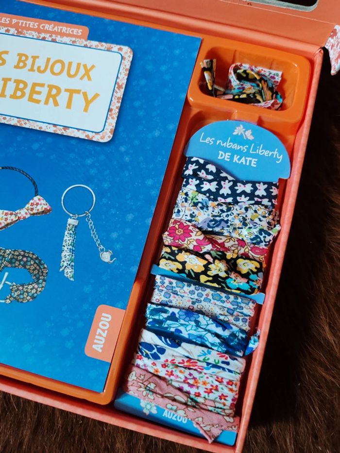 Coffret mes bijoux en liberty - auzou - photo numéro 3
