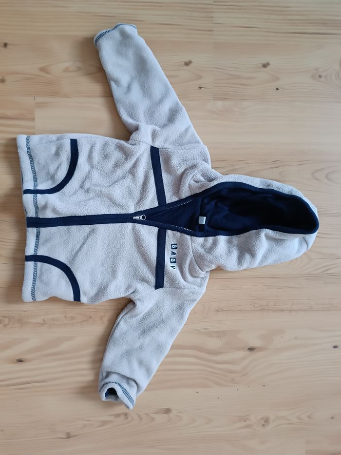 Veste polaire 12 mois