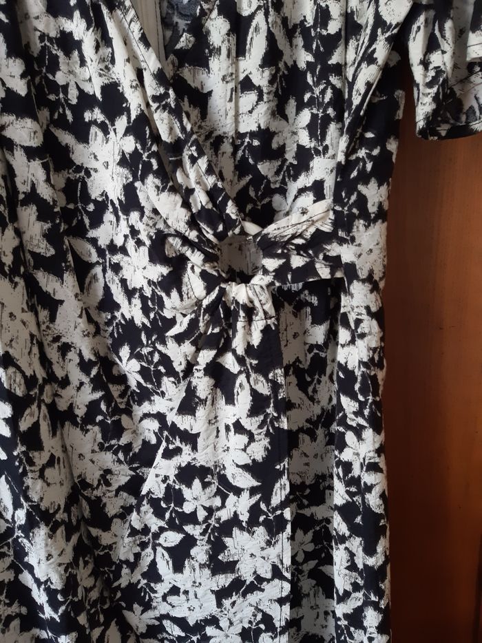 Robe fleurie - photo numéro 4