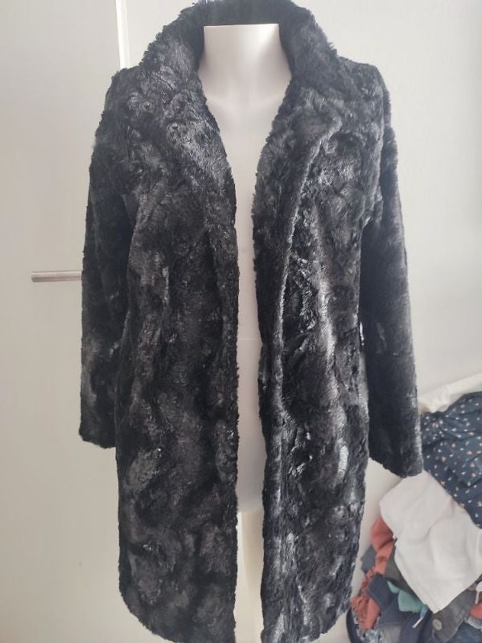 #kytie40unisexe. Manteau manches longues taille 40