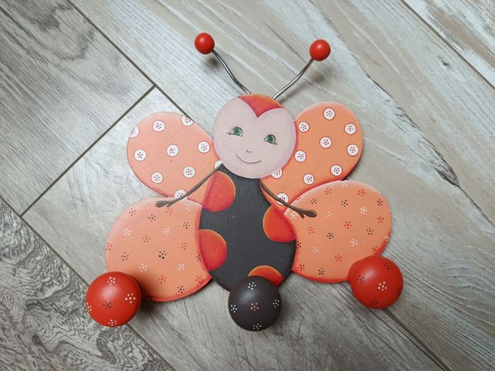 Porte manteau mural papillon