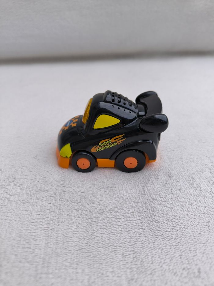 Tut Tut Léon - photo numéro 5