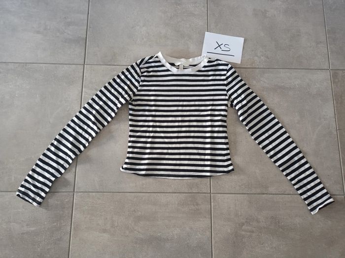 T-shirt court manches longues taille XS H&M