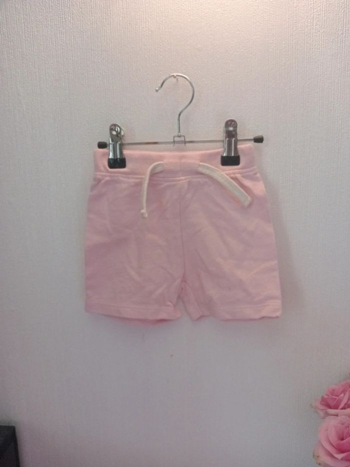 Short 12 mois