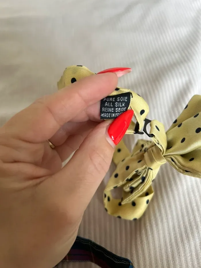 Nœud papillon jaune à petits pois pure soie - photo numéro 2