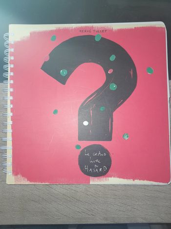 gros livre d'Hervé Tullet - le grand livre du hasard