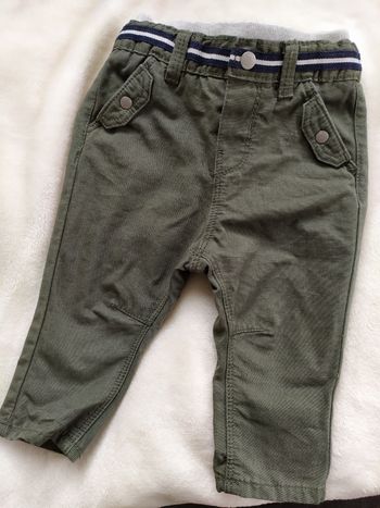 Pantalon kaki obaïbi 6 mois
