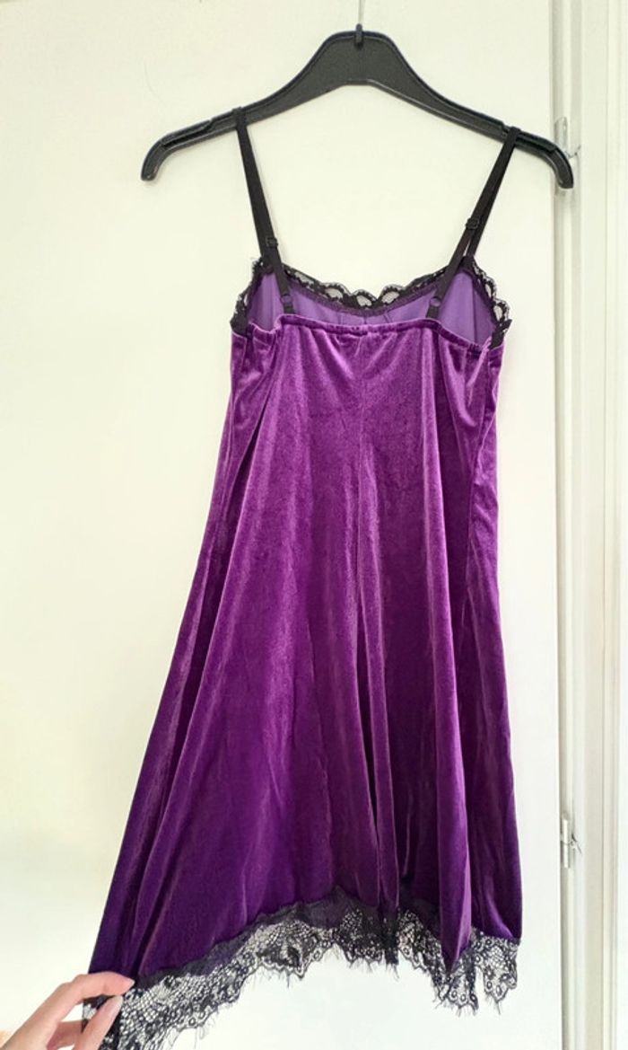 Robe violette goth en velours et dentelle Shein 38 - photo numéro 3