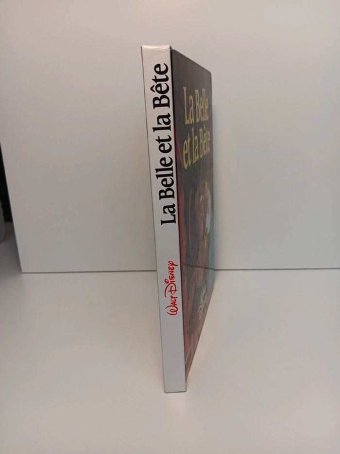 Livre Walt Disney vintage La belle et la bête 96 pages - photo numéro 2