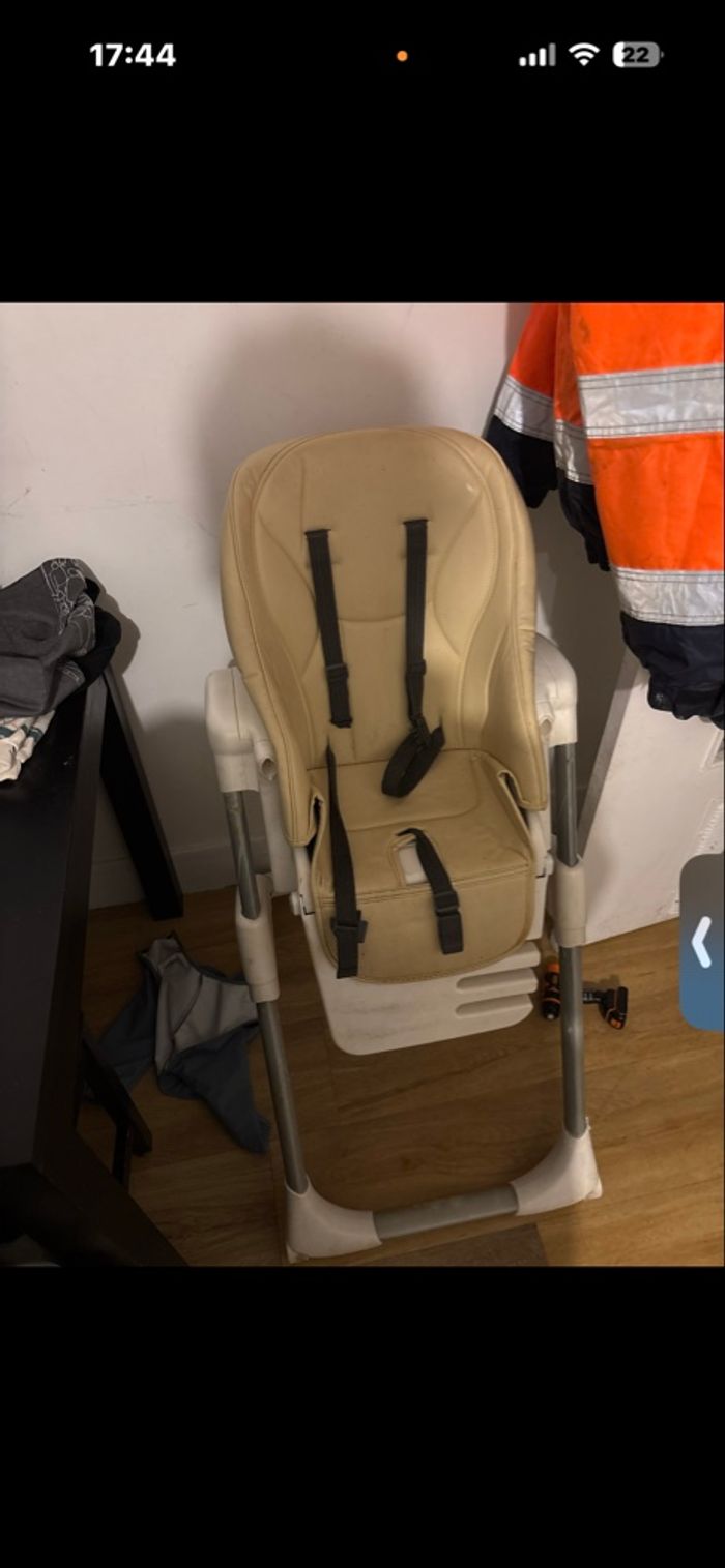 Chaise haute - photo numéro 3