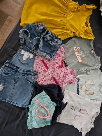 Lot vêtements 2 ans