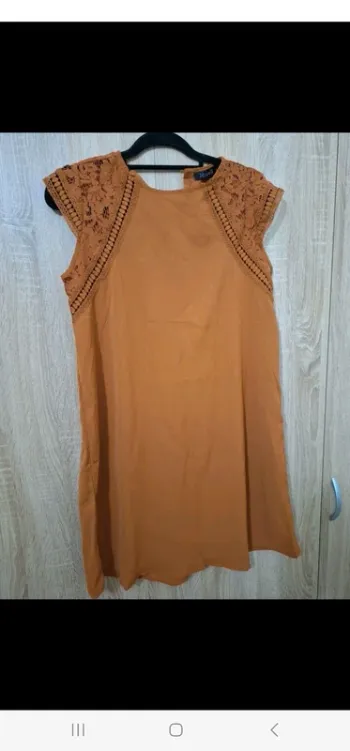 Robe cintrée