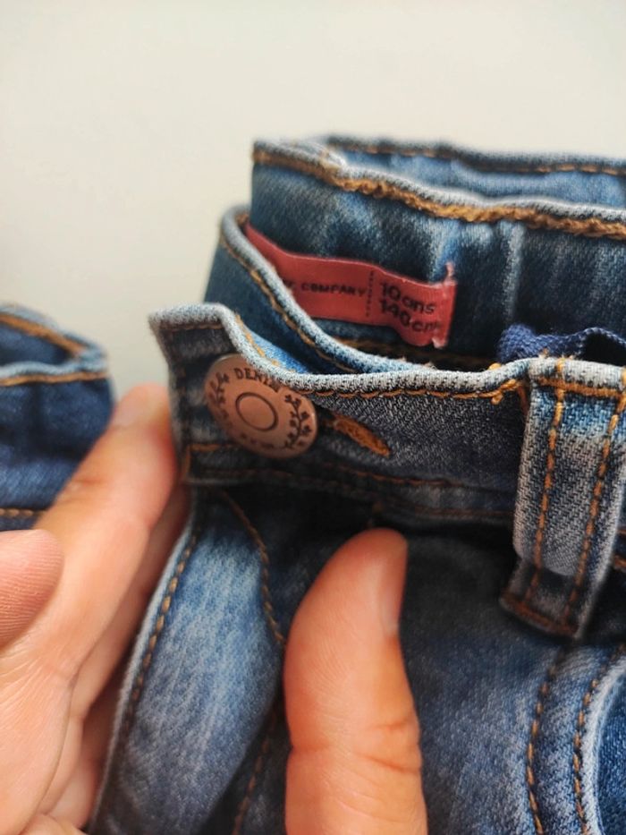 Lot de trois jeans - photo numéro 3