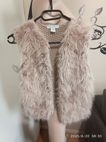 Gilet sans manches de Primark taille 7/8 ans ref 560 P19