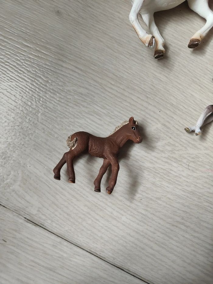 Lot de 4 chevaux Schleich - photo numéro 2