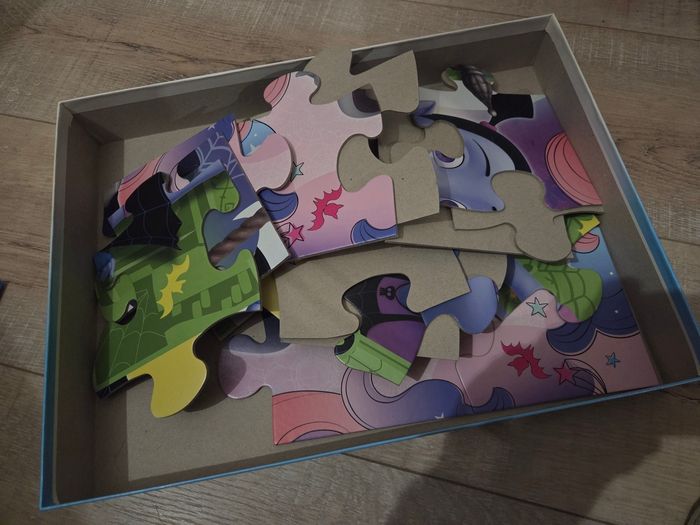 Puzzle géant 24 pièces Vampirina - photo numéro 3
