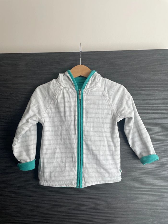 Gilet garçon Okaidi réversible. Vert / rayé blanc-gris 23 mois - photo numéro 3