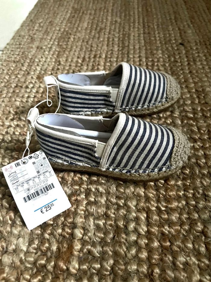 Espadrilles rayées bleu Zara 23