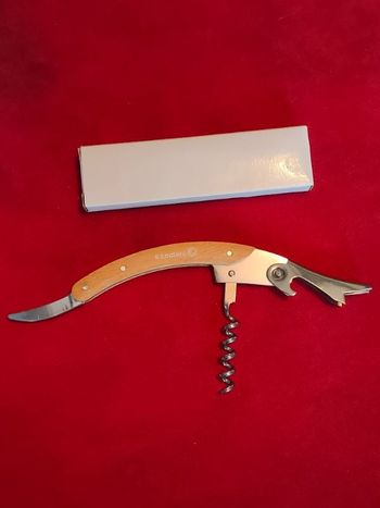 Sommelier en bois neuf