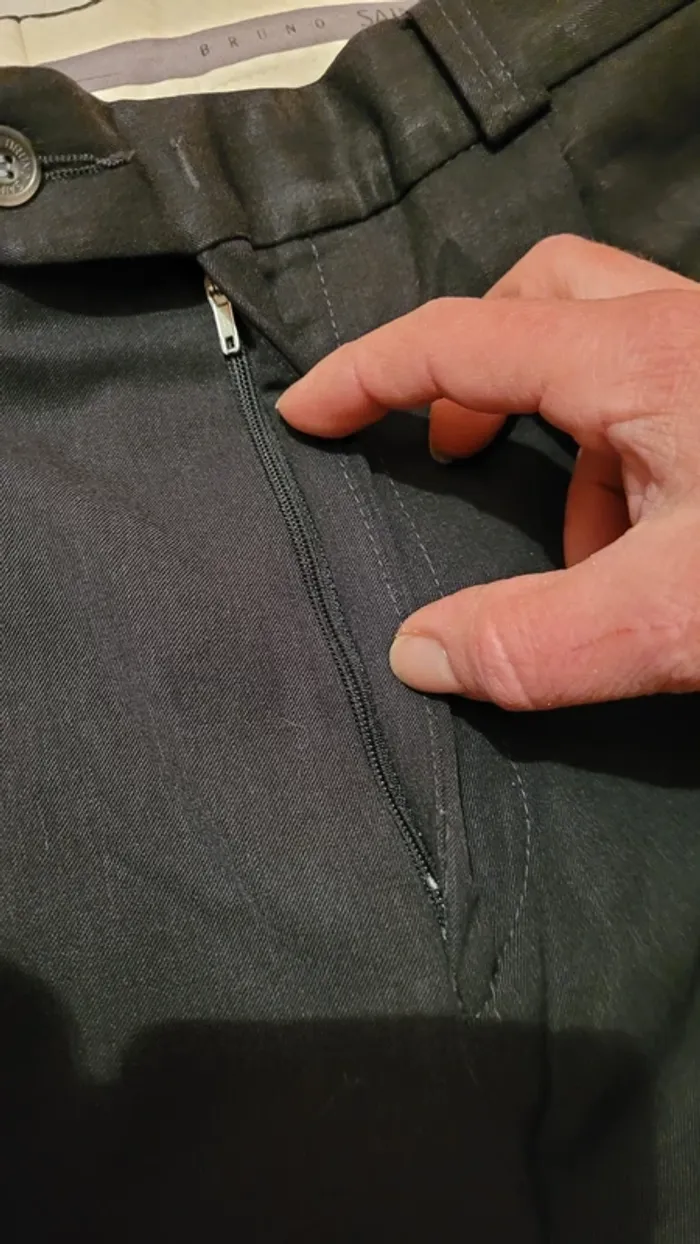 Pantalon de costume fluide et léger 60% laine - photo numéro 3