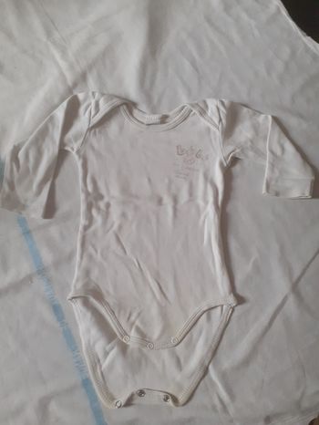 Body blanc petit motiif rosé