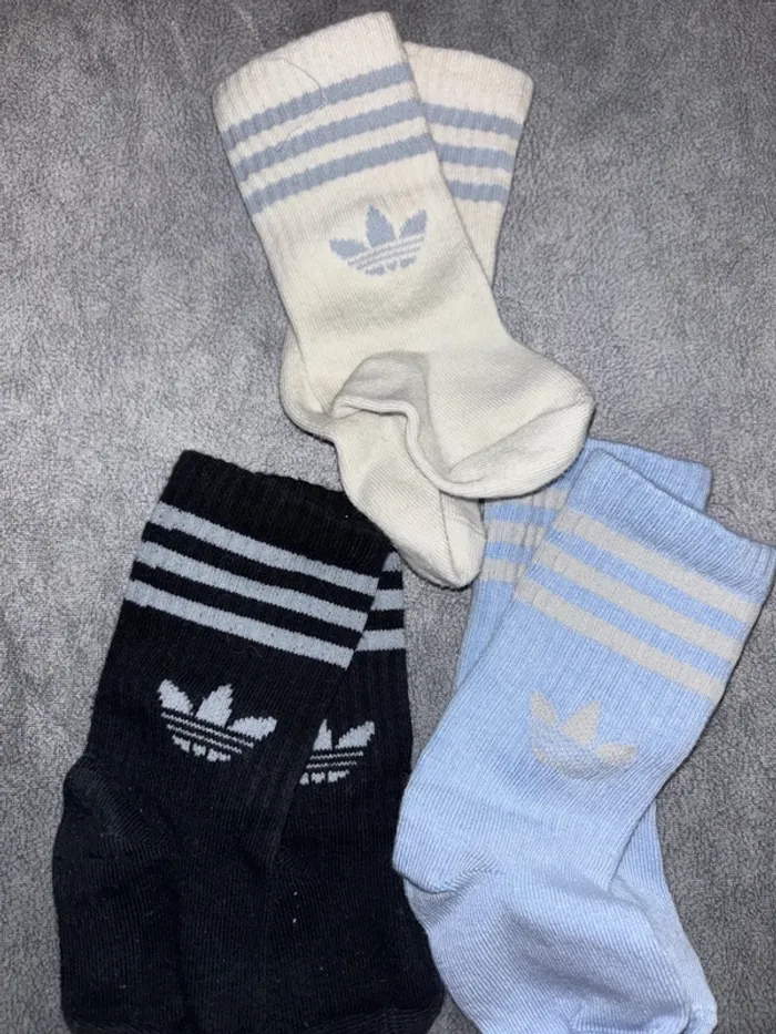Lot chaussettes adidas - photo numéro 2