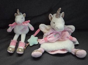 Ensemble Doudou et compagnie Licorne blanche , rose- Arc en ciel