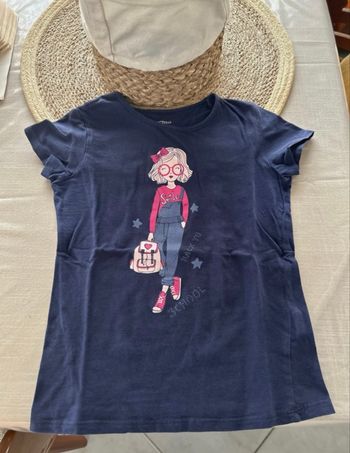 Tee shirt