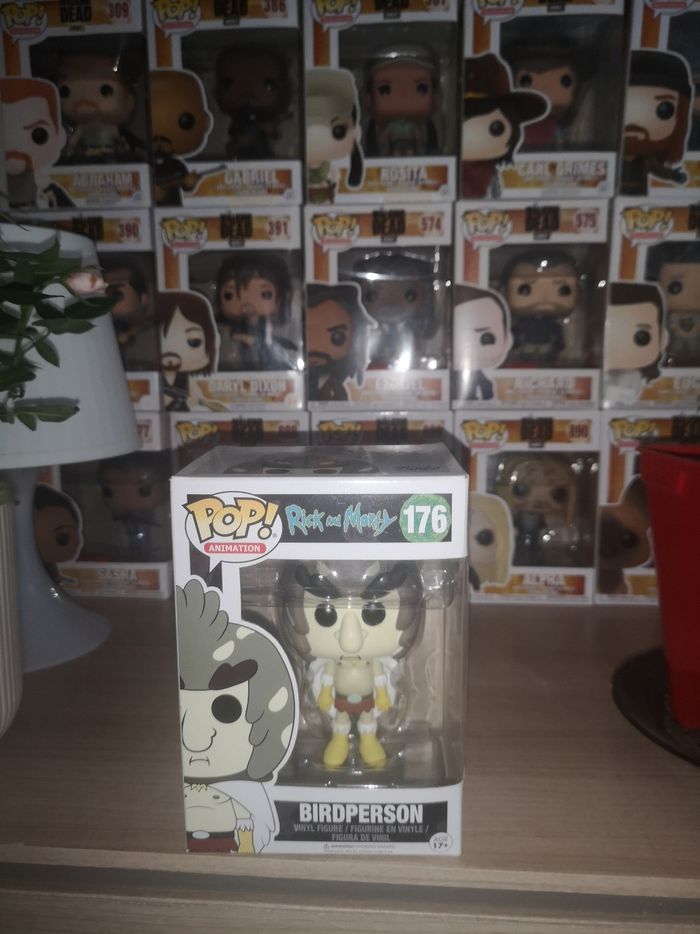 Funko pop Animation Rick and Morty 176 Birdperson Vaulted