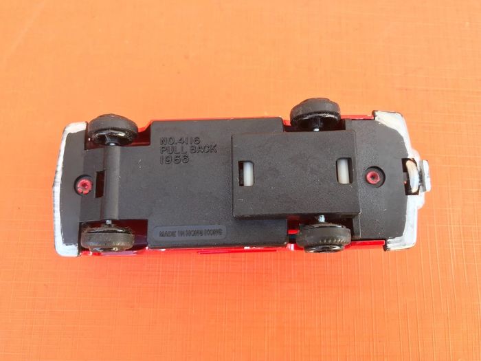 Voiture miniature Ford Thunderbird (1956) - photo numéro 6