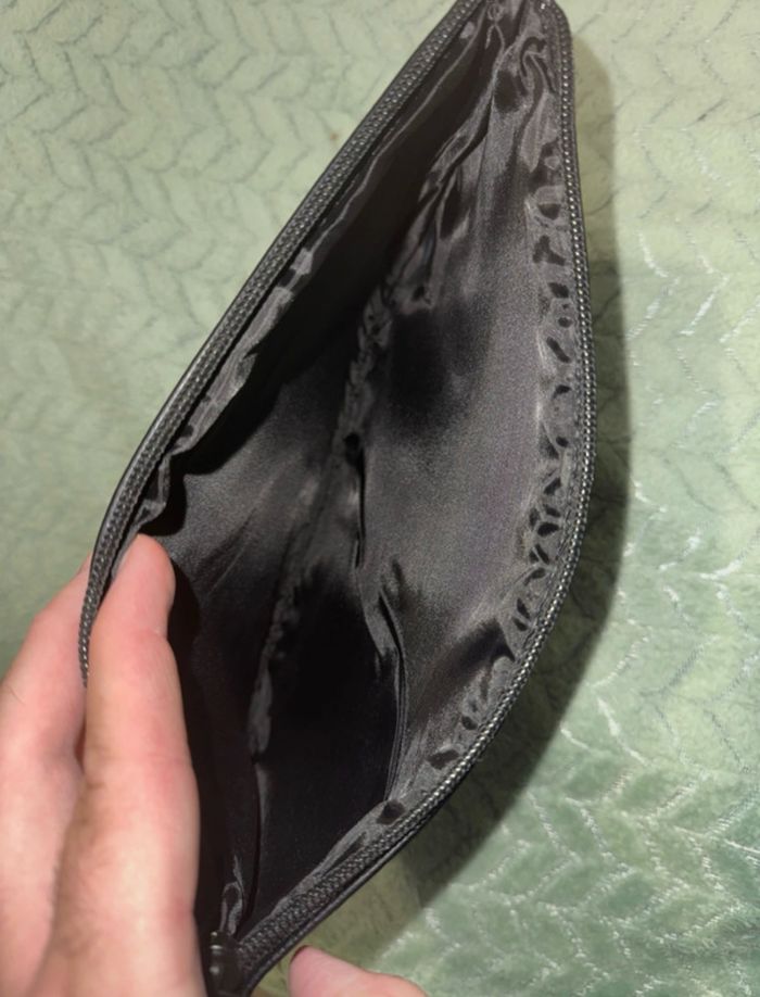 Lot Pochette BOSS comme neuf - photo numéro 3