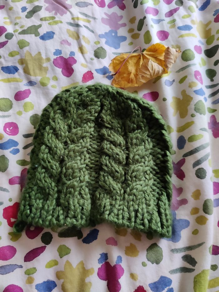 Bonnet laine tricot vert torsadé vintage H&M